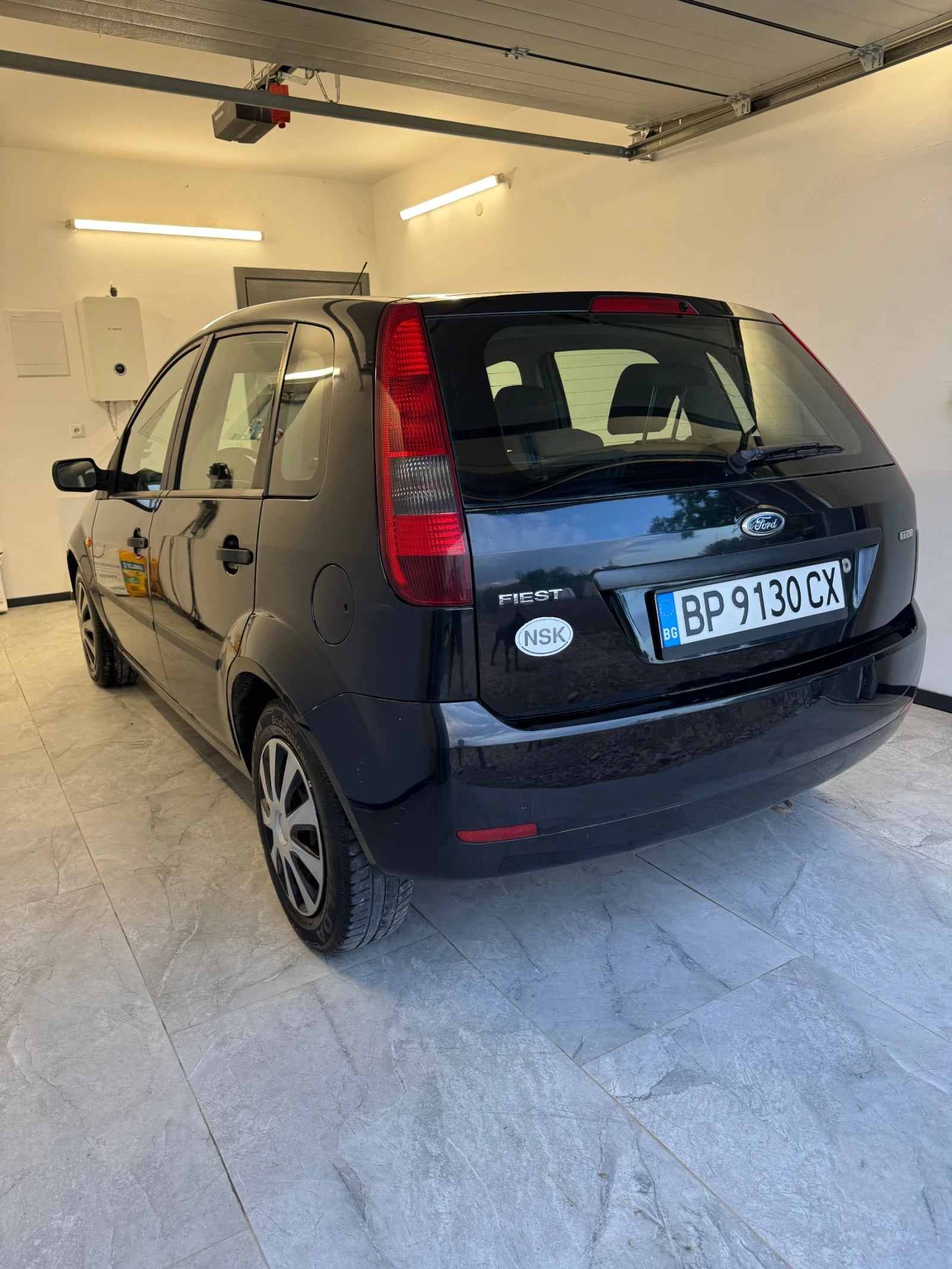 Ford Fiesta 1.4TDCI, снимка 6 - Автомобили и джипове - 54511429