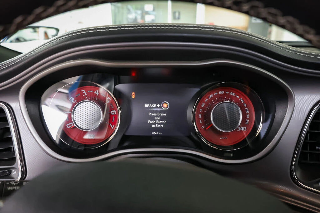 Dodge Challenger SRT Hellcat Jailbreak RWD | Mobile.bg � ����������� 14