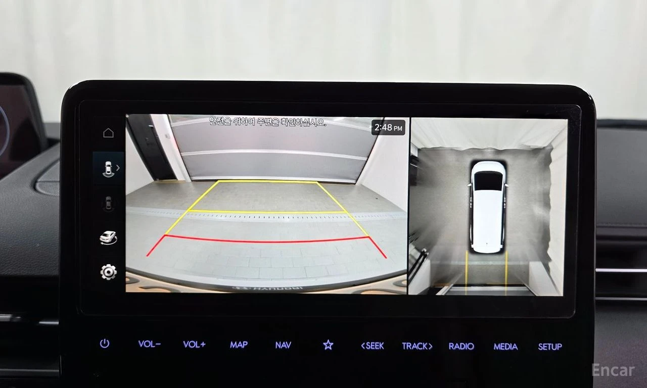 Hyundai Staria L 3.5 LOUNGE* LPG* 7 SEATER* МОНИТОРИ* ОБДУХ* 360*, снимка 13 - Автомобили и джипове - 54663826
