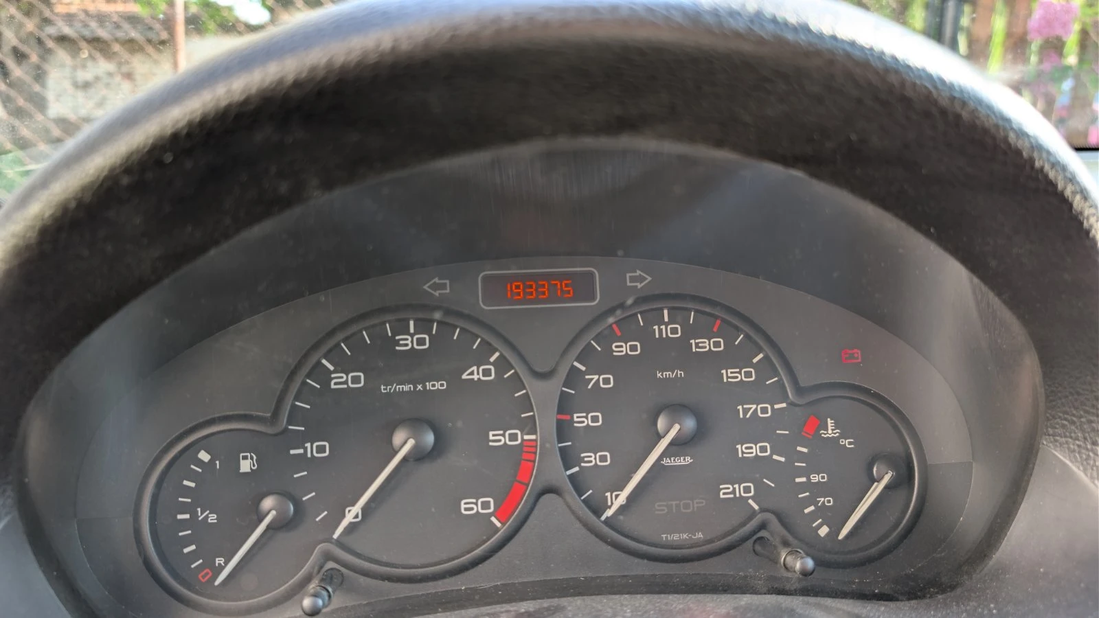 Peugeot 206 1.4 D, снимка 4 - Автомобили и джипове - 54708183