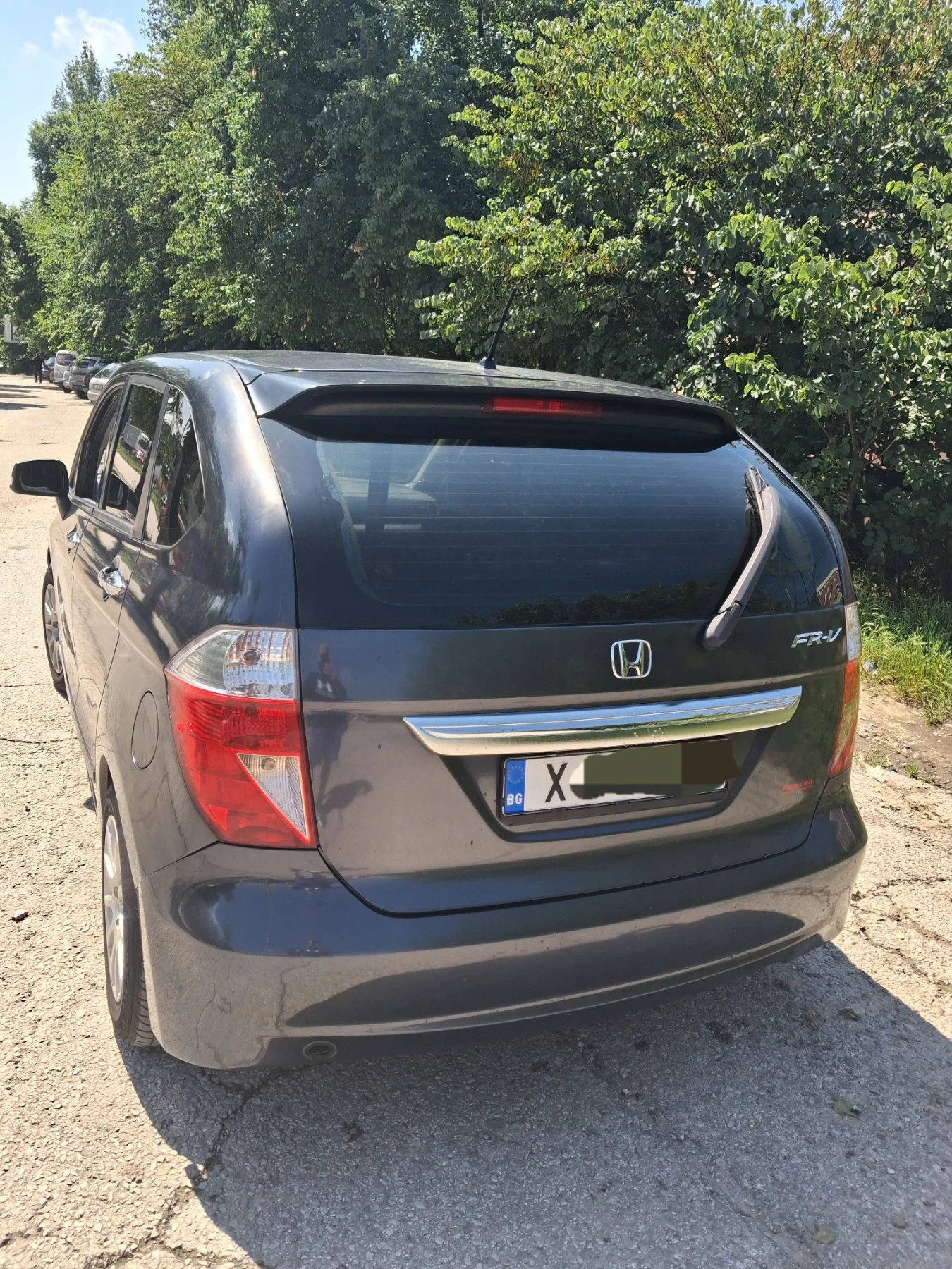 Honda Fr-v 1, 7, снимка 3 - Автомобили и джипове - 54760755
