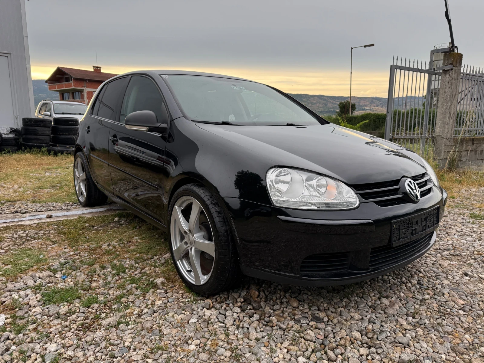 VW Golf 1.9tdi, снимка 8 - Автомобили и джипове - 54947932