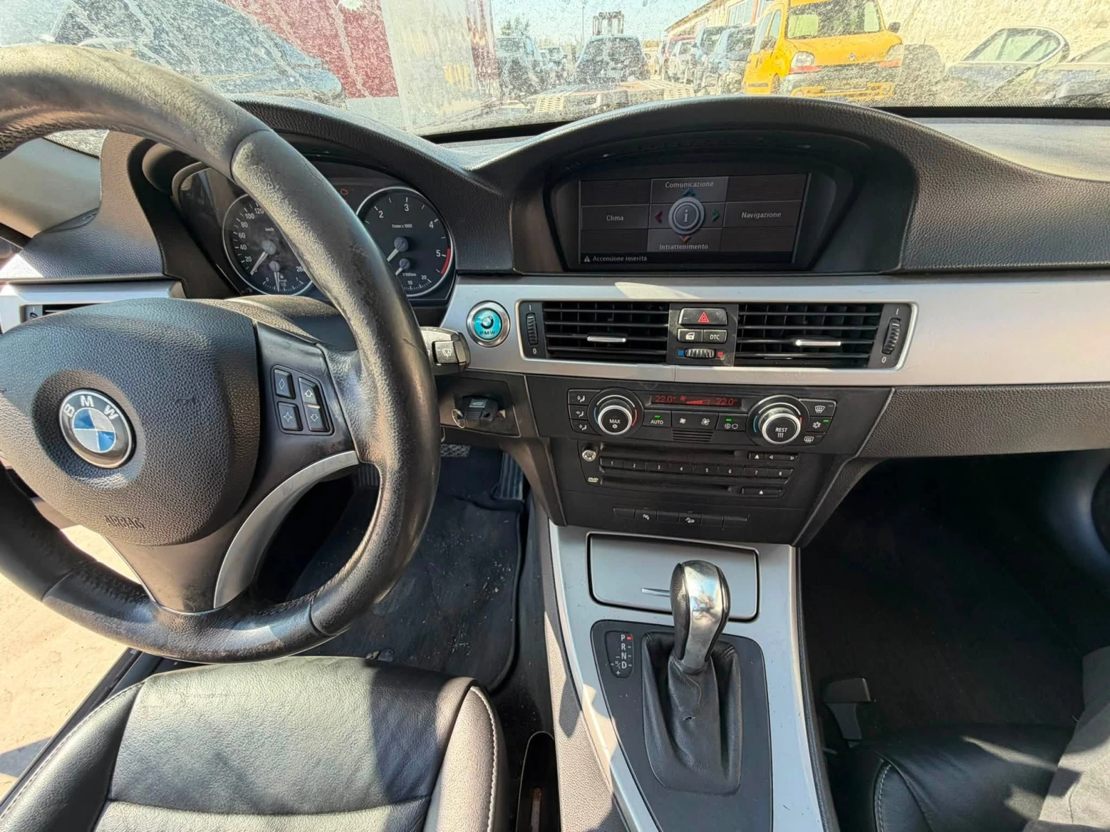 BMW 330 xd, снимка 10 - Автомобили и джипове - 55816436