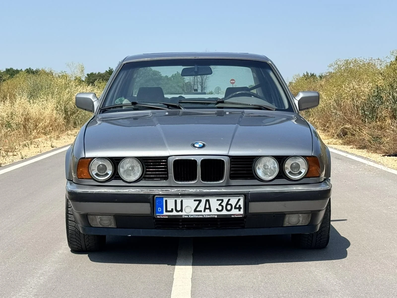 BMW 520 Е - 34 АВТОМАТ , снимка 2 - Автомобили и джипове - 56340463