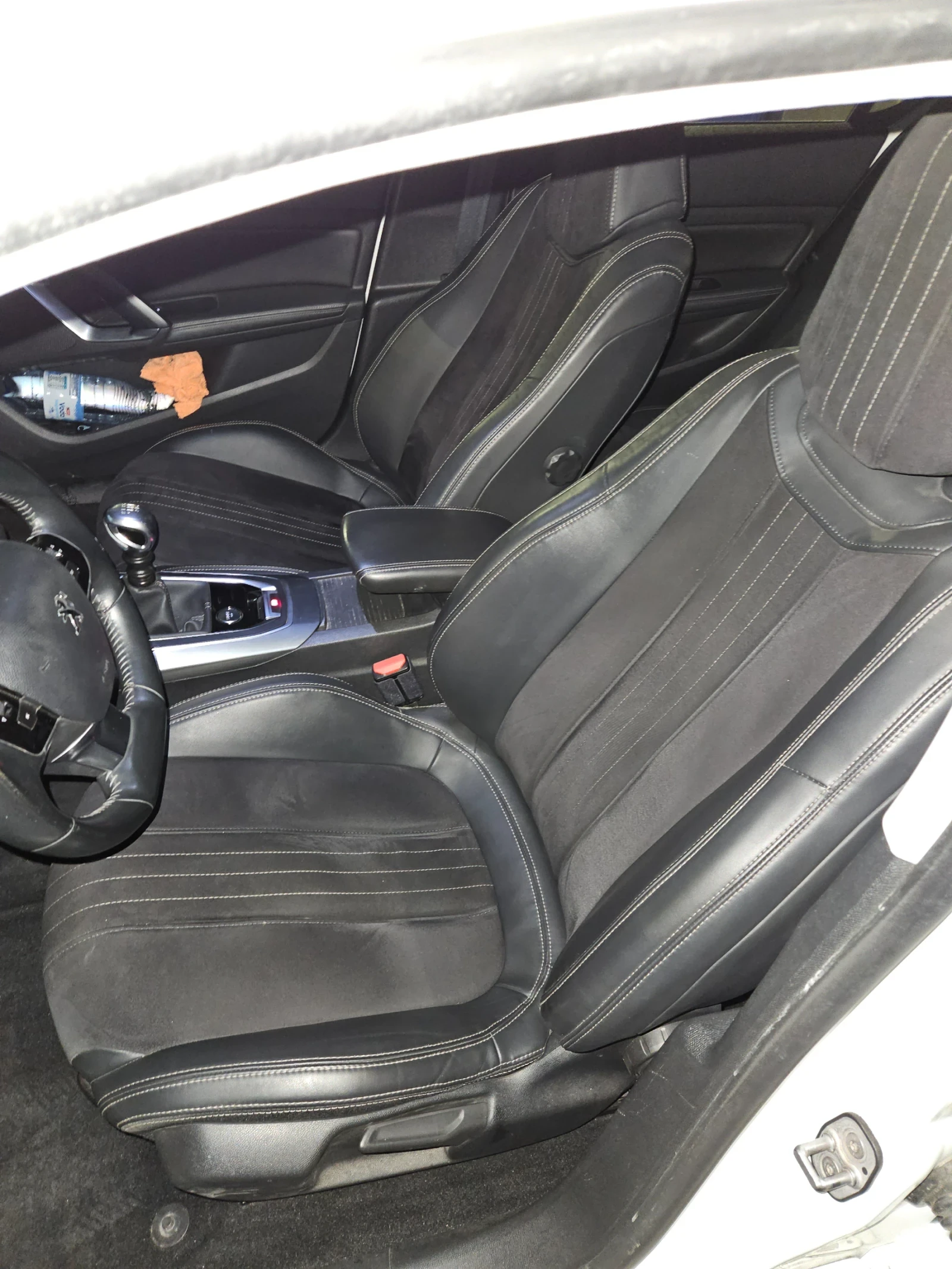 Peugeot 308 1.6 THP T9, снимка 11 - Автомобили и джипове - 56485056
