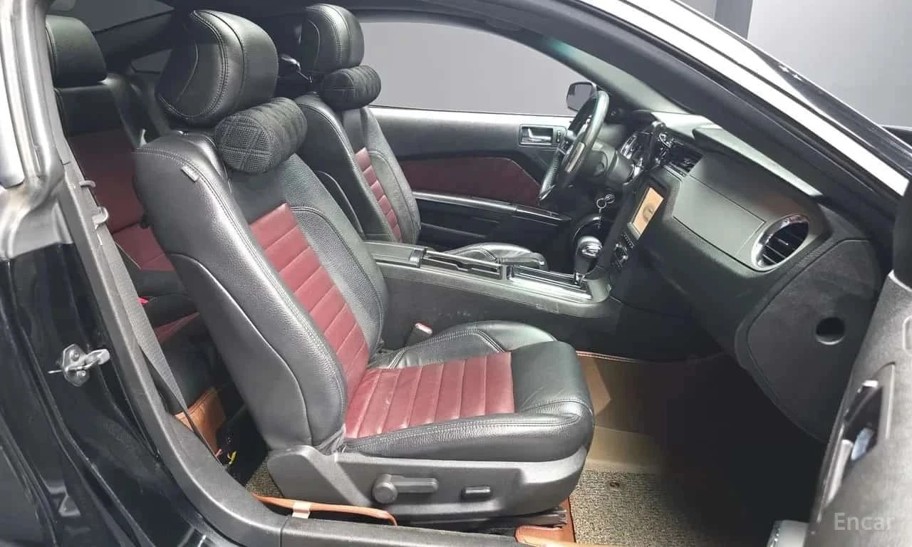 Ford Mustang, снимка 5 - Автомобили и джипове - 56689905