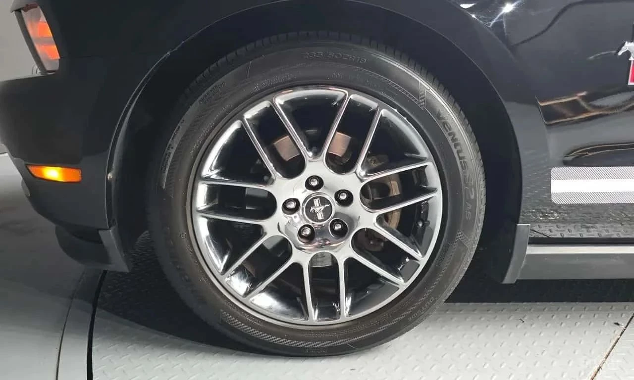 Ford Mustang, снимка 16 - Автомобили и джипове - 56689905