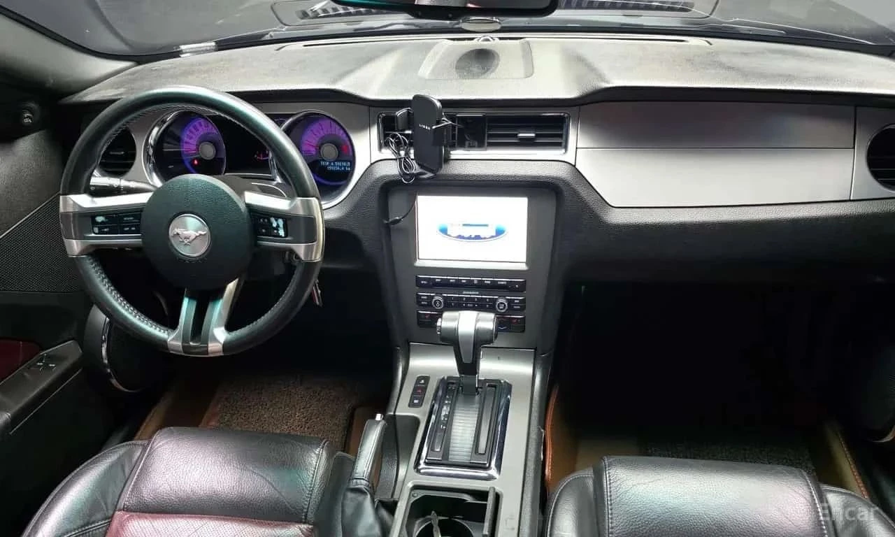 Ford Mustang, снимка 7 - Автомобили и джипове - 56689905