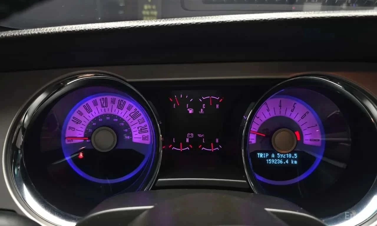Ford Mustang, снимка 9 - Автомобили и джипове - 56689905