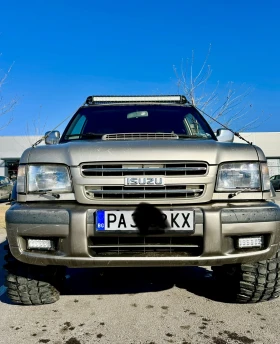 Isuzu Trooper 3.0 DOCH, снимка 1