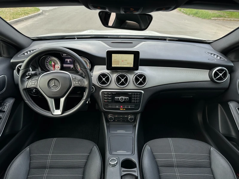 Mercedes-Benz GLA 200 d ПАНОРАМА* ПЪЛНА СЕРВИЗНА ИСТОРИЯ* !!, снимка 9 - Автомобили и джипове - 50324096