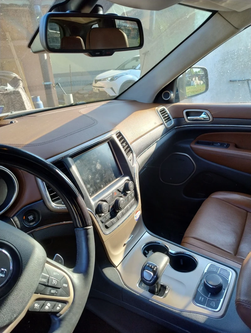 Jeep Grand cherokee 3.6 SUMMIT , снимка 9 - Автомобили и джипове - 52645440