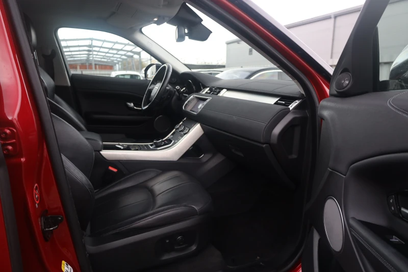 Land Rover Range Rover Evoque 2.0d 4x4 KAM Leder LANE SzH 63Kkm 18Zoll #iCarbg , снимка 7 - Автомобили и джипове - 52582884