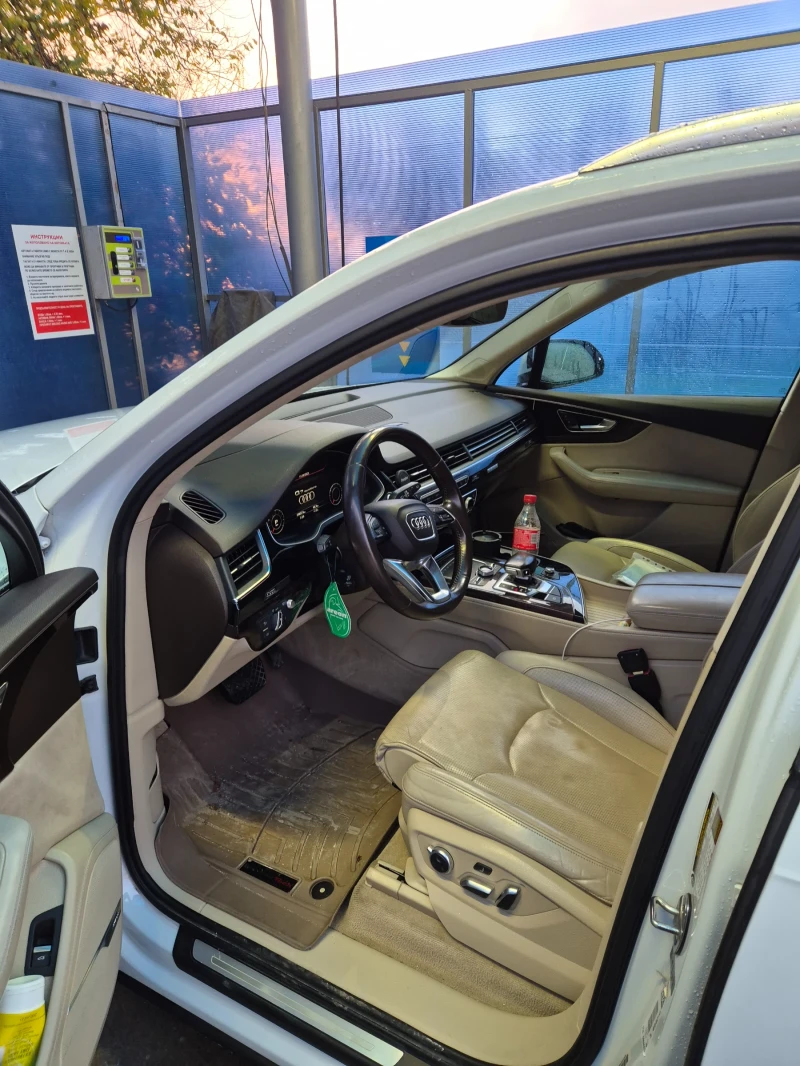 Audi Q7, снимка 8 - Автомобили и джипове - 52589415