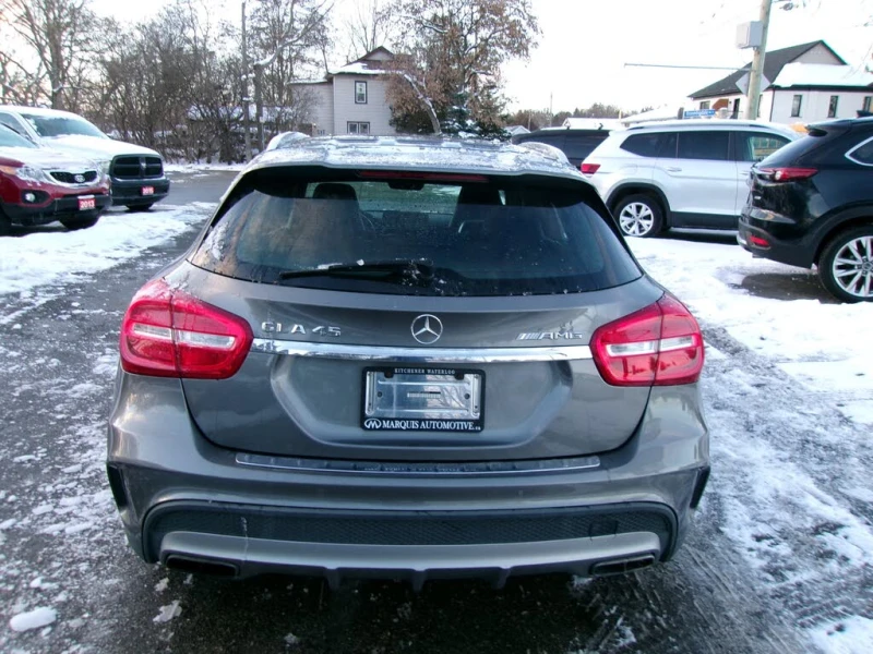 Mercedes-Benz GLA 45 AMG 4MATIC* HARMAN/KARDON* ПАНОРАМА* ПОДГРЕВ* КАМЕРА, снимка 5 - Автомобили и джипове - 53497142