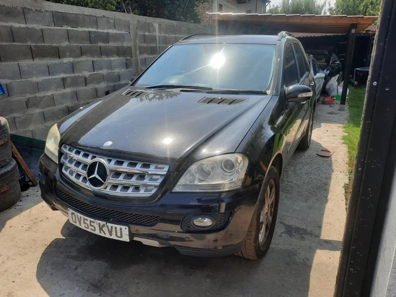 Mercedes-Benz ML 320 Cdi, снимка 1 - Автомобили и джипове - 24951845