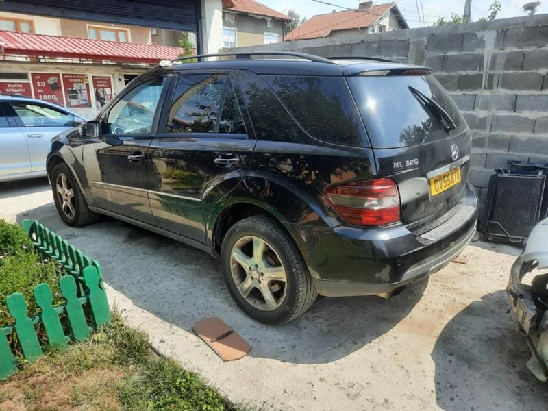 Mercedes-Benz ML 320 Cdi, снимка 3 - Автомобили и джипове - 24951845