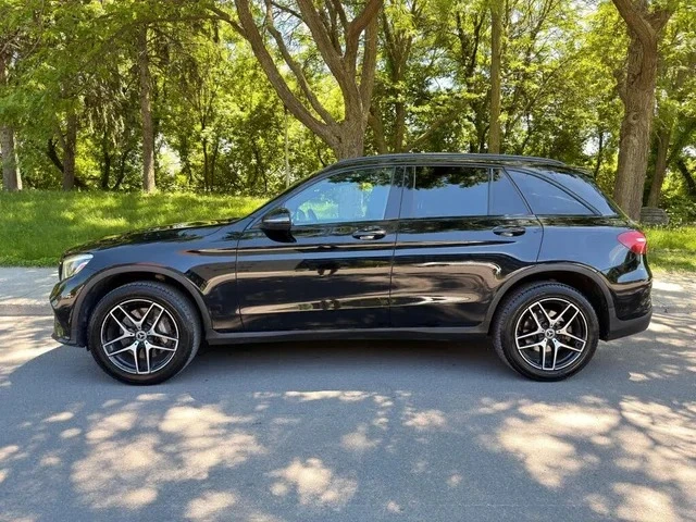 Mercedes-Benz GLC 300 4MATIC | Подгрев | Blind Spot | Keyless Start, снимка 6 - Автомобили и джипове - 55846615