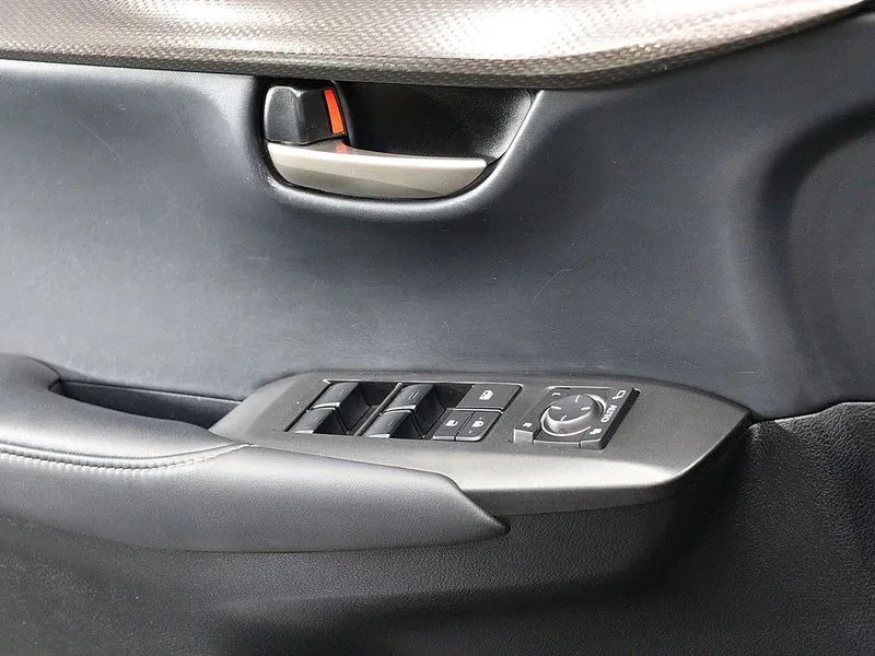 Lexus NX 300H SUPREME, снимка 14 - Автомобили и джипове - 56360142