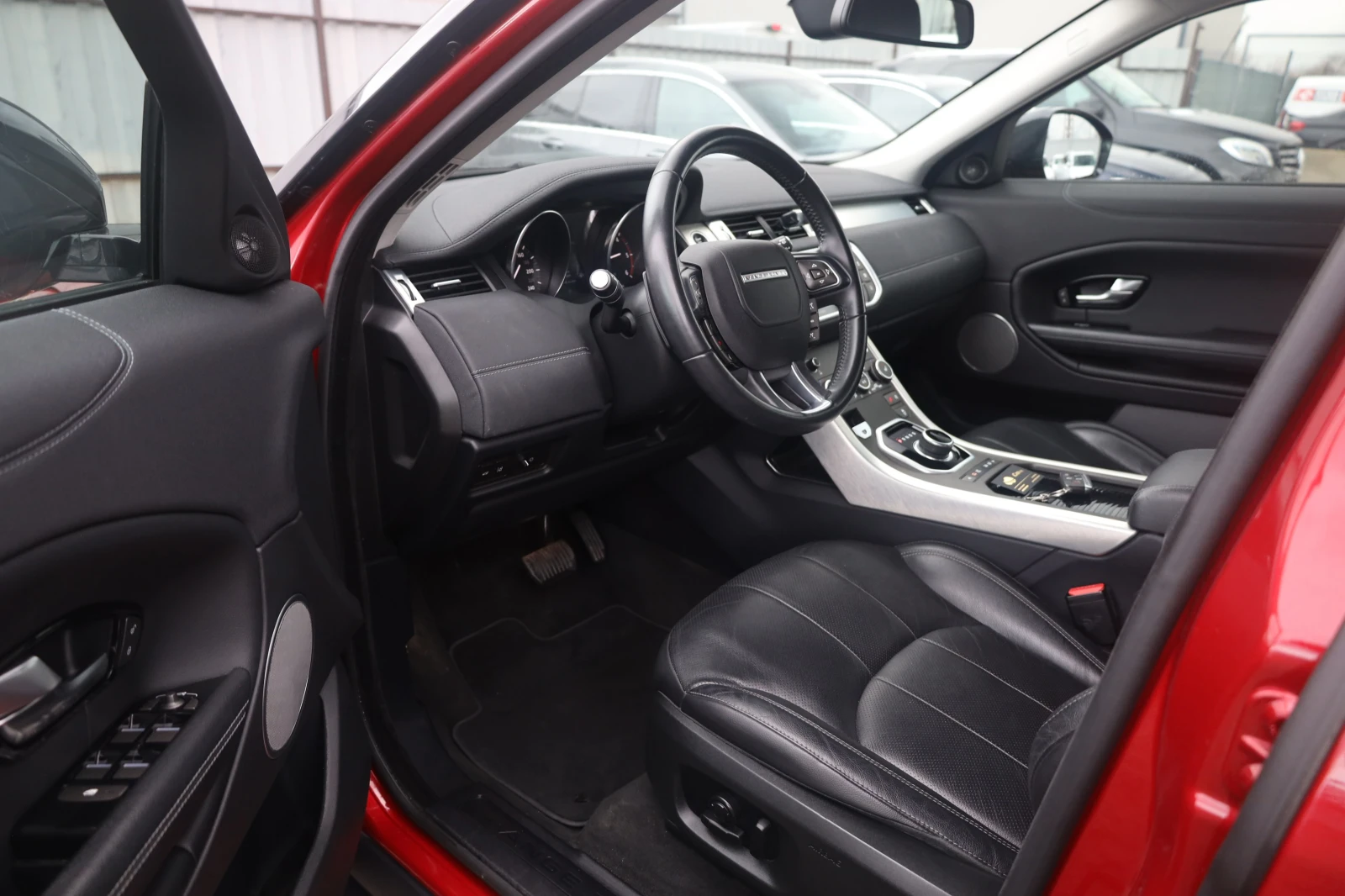 Land Rover Range Rover Evoque 2.0d 4x4 KAM Leder LANE SzH 63Kkm 18Zoll #iCarbg  | Mobile.bg   11