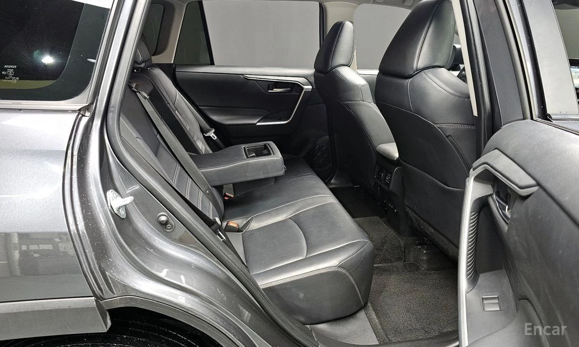 Toyota Rav4, снимка 12 - Автомобили и джипове - 53709064