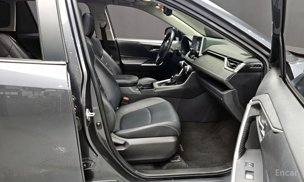 Toyota Rav4, снимка 11 - Автомобили и джипове - 53709064