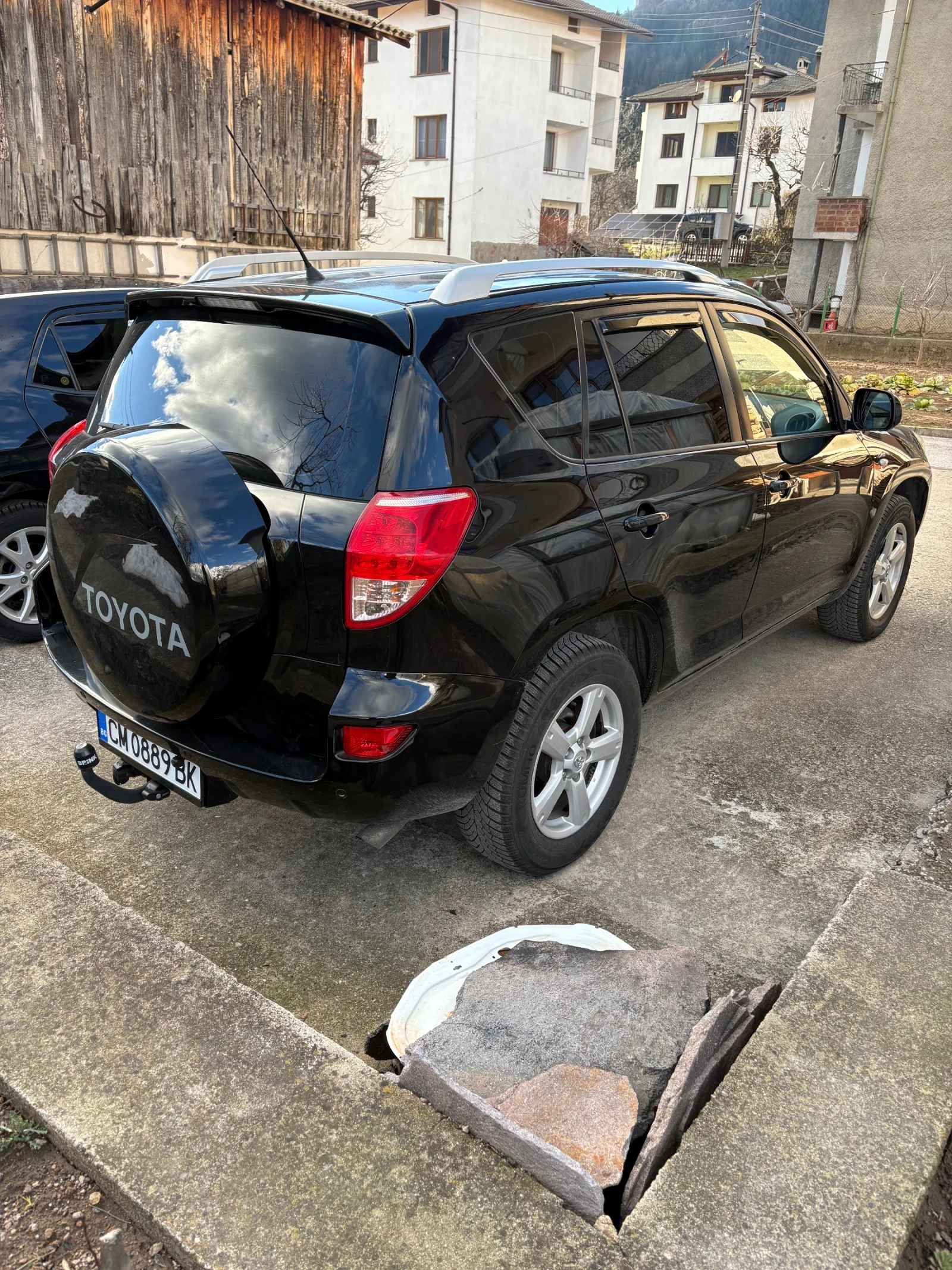 Toyota Rav4 D-4D, снимка 4 - Автомобили и джипове - 54498377
