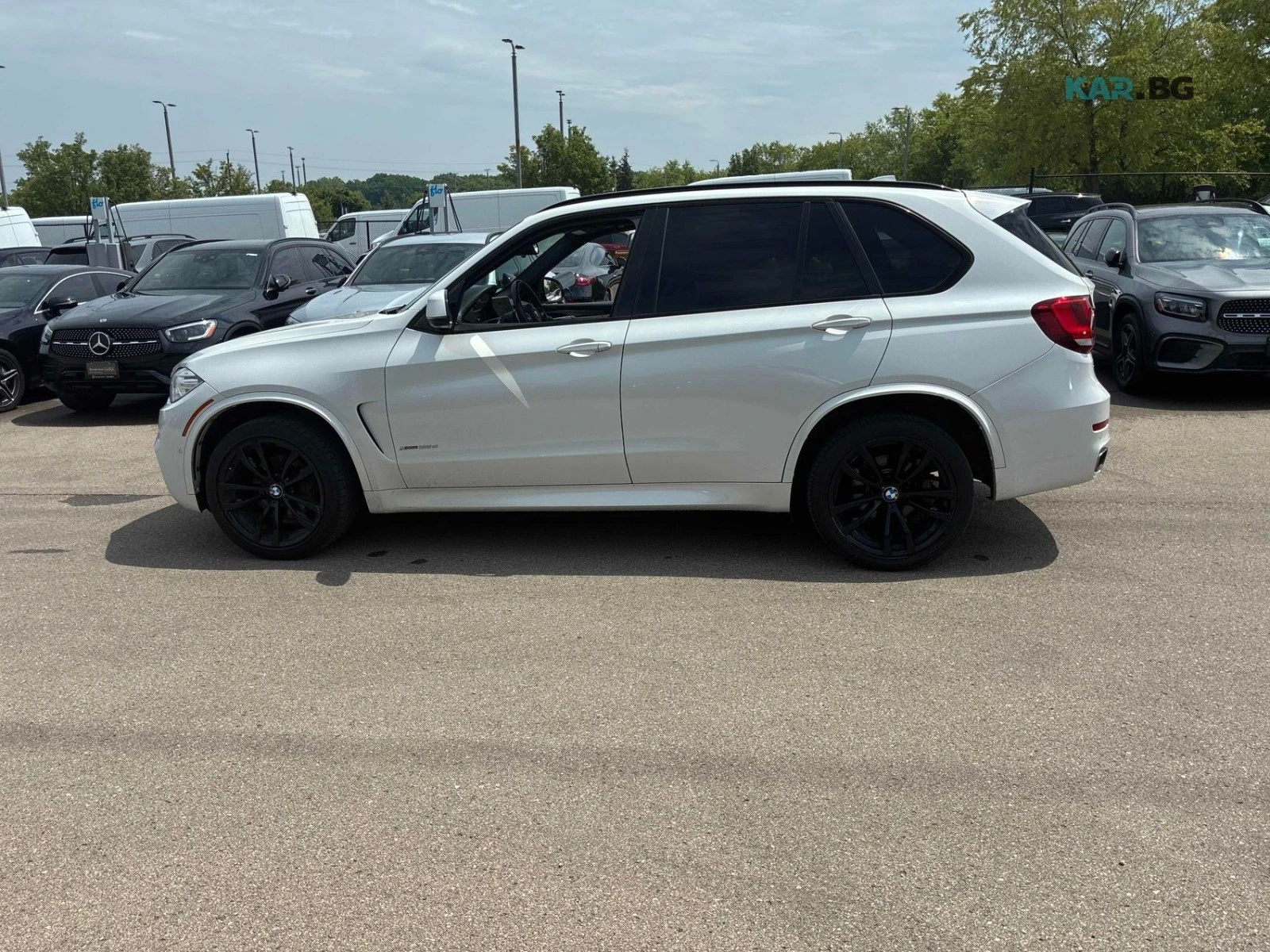 BMW X5 xDrive35d * AвтоКредит * (ЦЕНА ДО БГ), снимка 3 - Автомобили и джипове - 54857893
