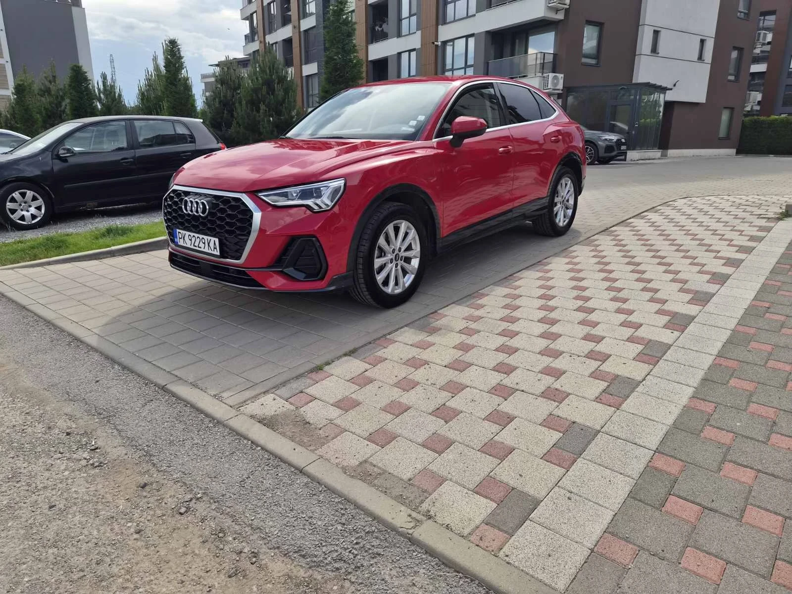Audi Q3 Sportback, снимка 2 - Автомобили и джипове - 54974436