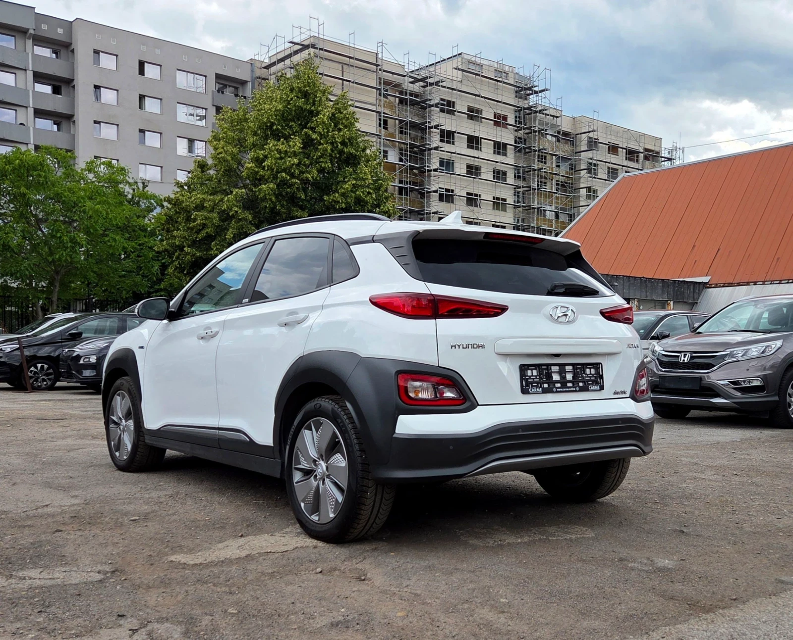 Hyundai Kona SOH98%/Термопомпа, снимка 4 - Автомобили и джипове - 55648937