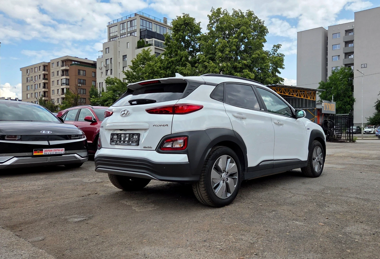 Hyundai Kona SOH98%/Термопомпа, снимка 3 - Автомобили и джипове - 55648937