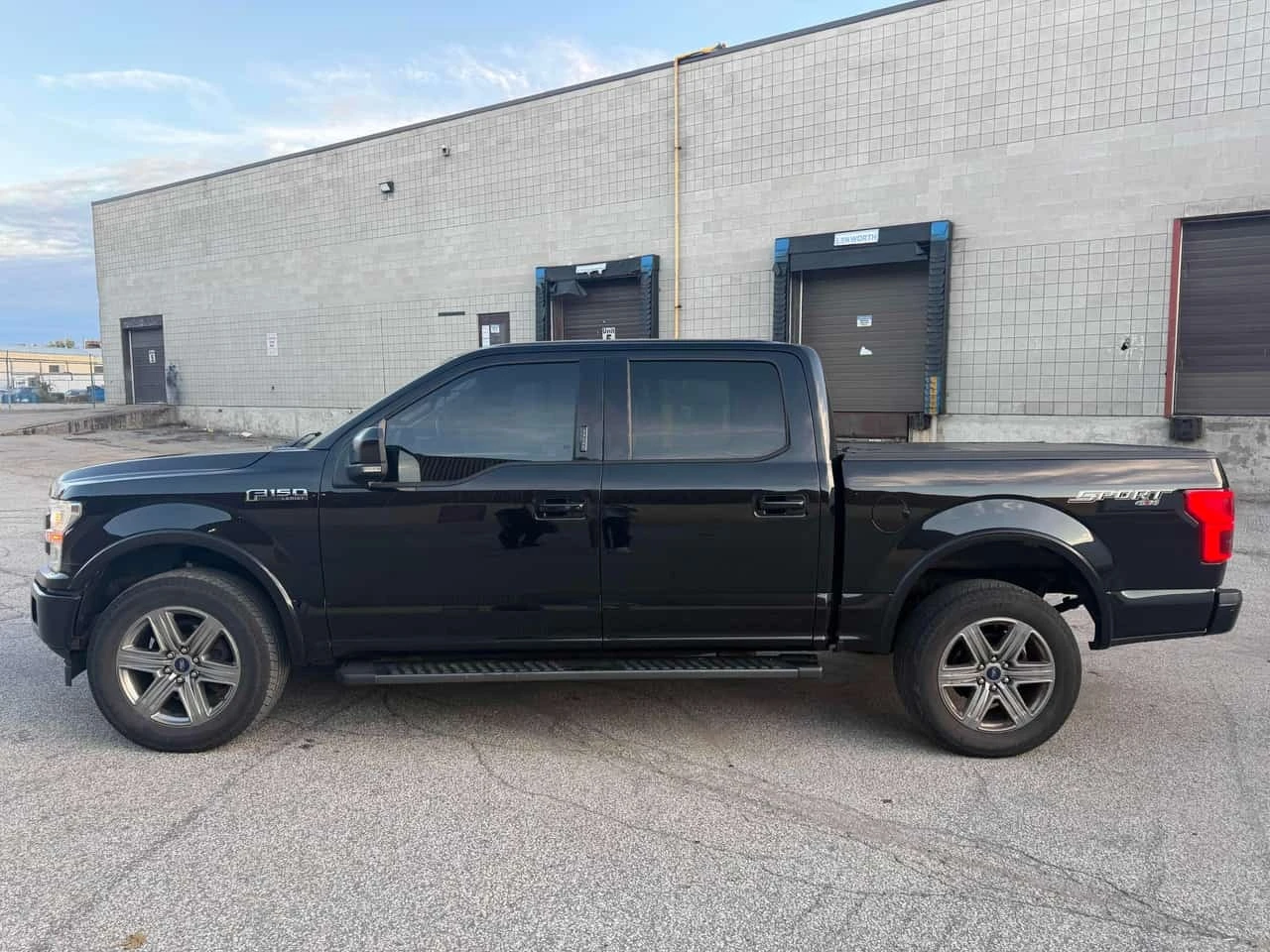 Ford F150 * 4WD SuperCrew Box * АВТОКРЕДИТ * , снимка 3 - Автомобили и джипове - 56222624