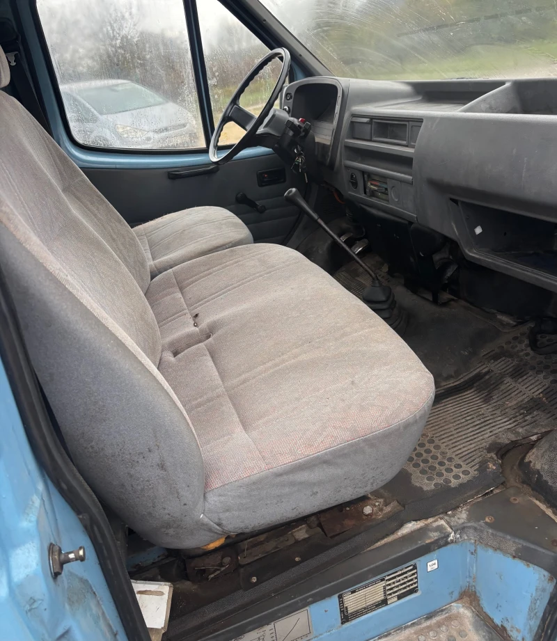 Ford Transit 2.5D, снимка 6 - Бусове и автобуси - 52396600