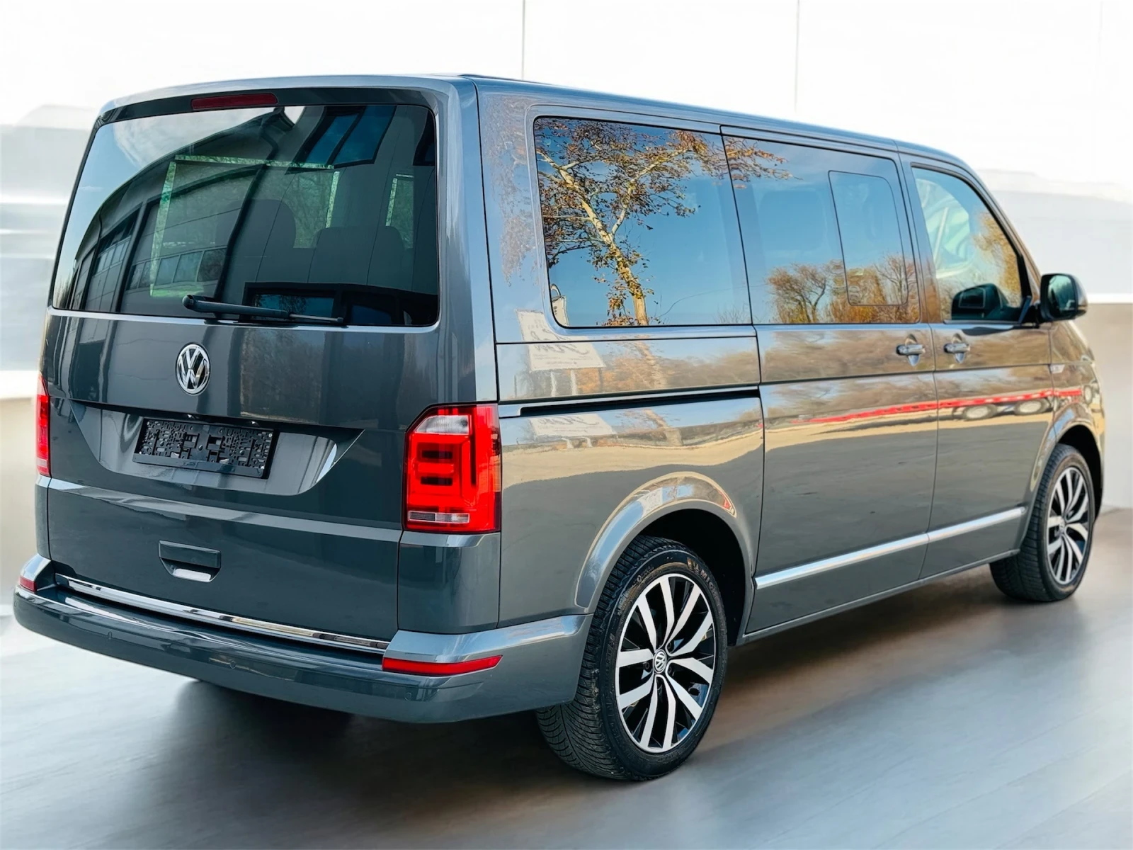 VW Multivan * HIGHLINE* 4MOTION* FULL* DSG*  - изображение 7