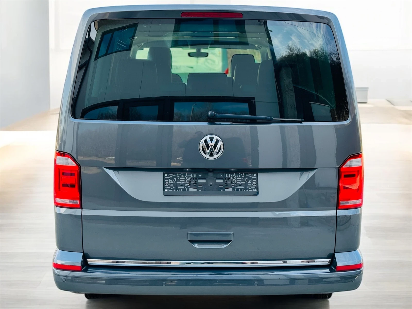 VW Multivan * HIGHLINE* 4MOTION* FULL* DSG*  - изображение 6