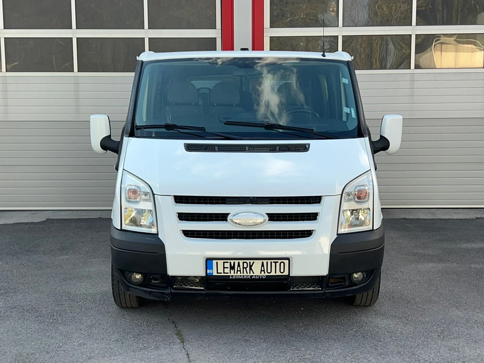 Ford Transit 2.2TDCI KLIMATIK NAVI 6-СКОРОСТИ ЛИЗИНГ!!!
