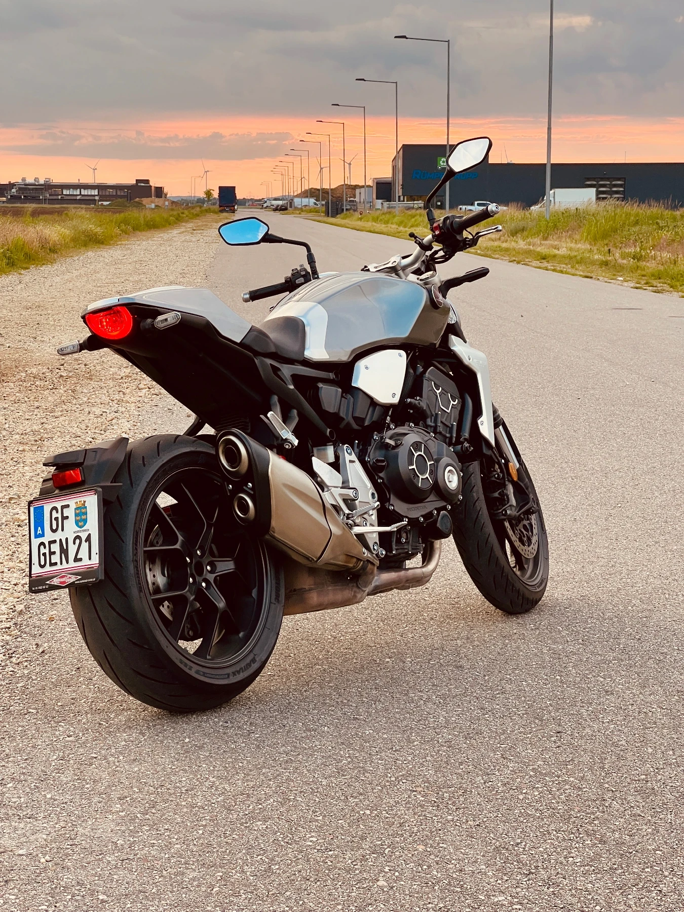 Honda Cb cb1000r plus sc80, снимка 7 - Мотоциклети и мототехника - 54550228