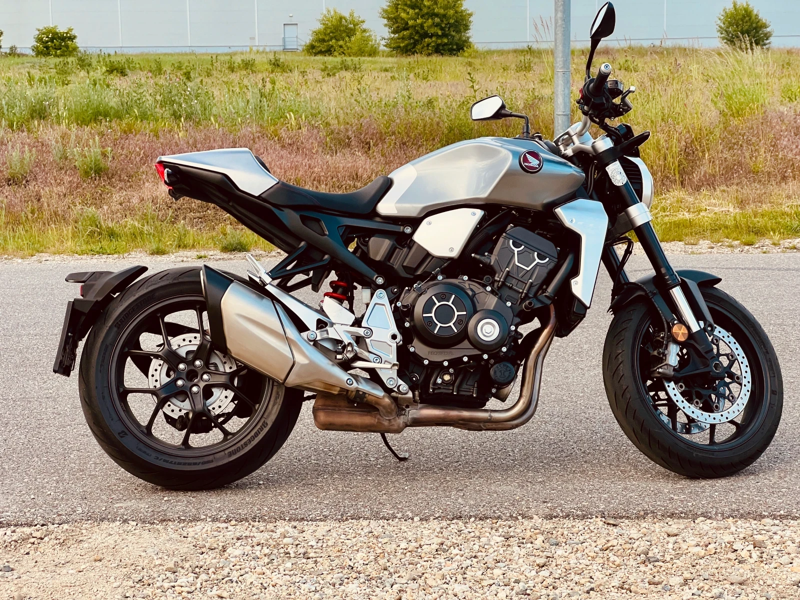 Honda Cb cb1000r plus sc80, снимка 3 - Мотоциклети и мототехника - 54550228