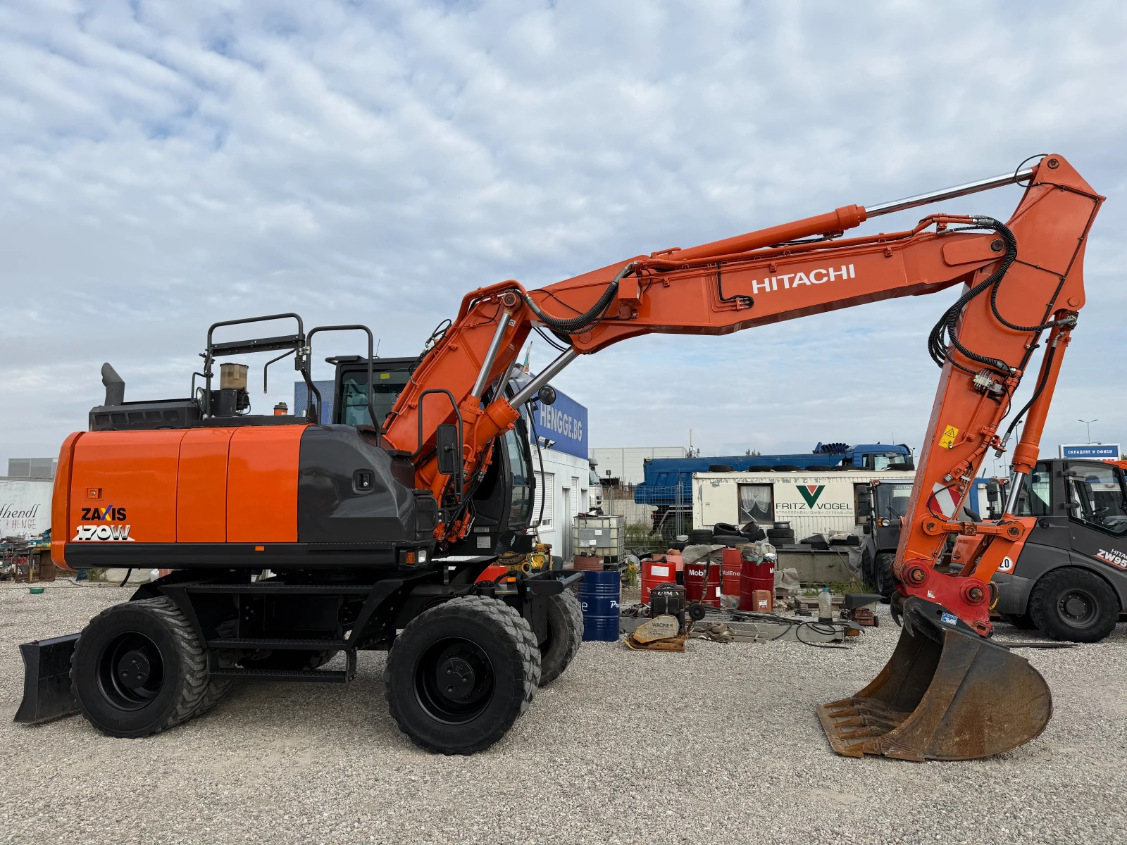  Hitachi ZX 170 W-6 | Mobile.bg   15