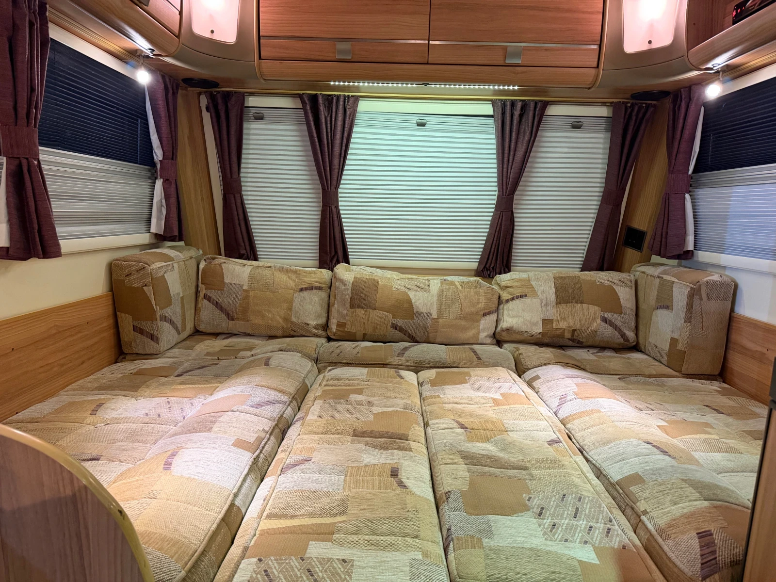 Каравана TEC BAILEY PEGASUS-Alu-Tech Вodyshell-MOVER/ТЕНТА/FULL, снимка 11 - Каравани и кемпери - 53833078