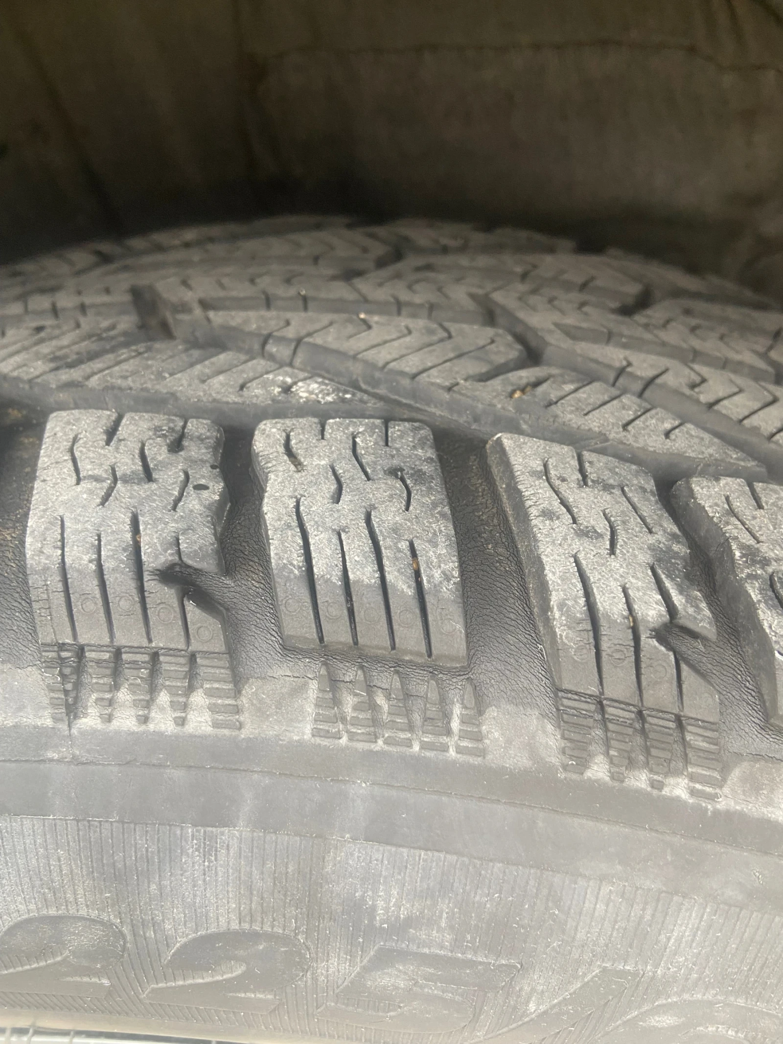 ���� 225/65R17 | Mobile.bg � ����������� 7