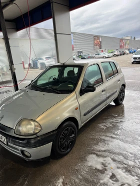Renault Clio Газ/Бензин, снимка 5