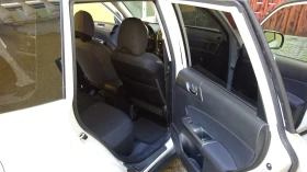 Subaru Forester, снимка 12