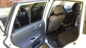 Subaru Forester, снимка 11