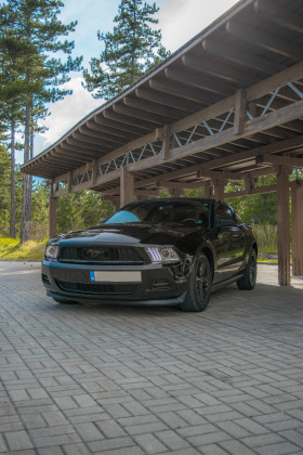 Ford Mustang 3.7 V6, снимка 2