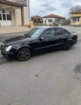 Mercedes-Benz E 220 Avantgarde, снимка 3