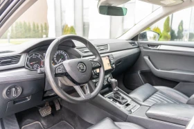 Skoda Superb 2.0 TDI 190кс. Keyless Distronic DSG 7 , снимка 12