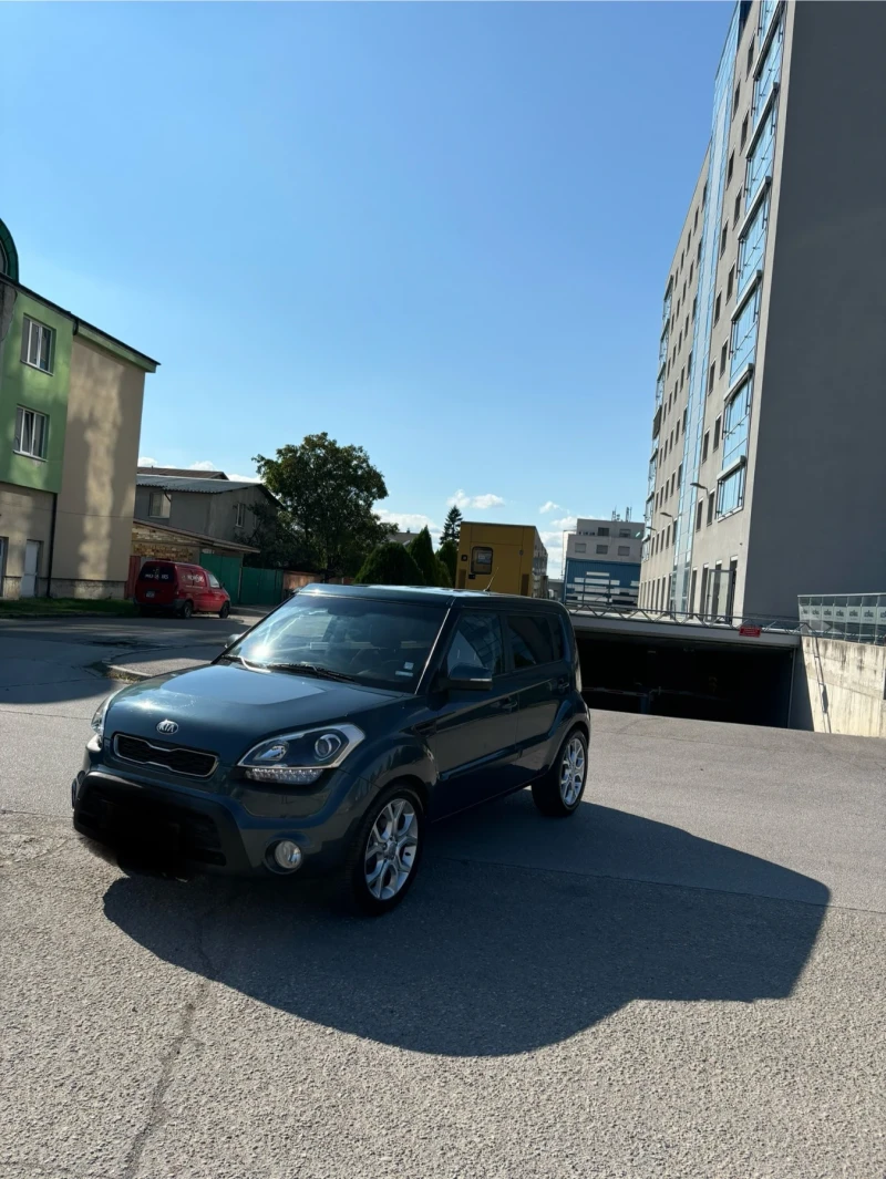 Kia Soul, снимка 9 - Автомобили и джипове - 48034278