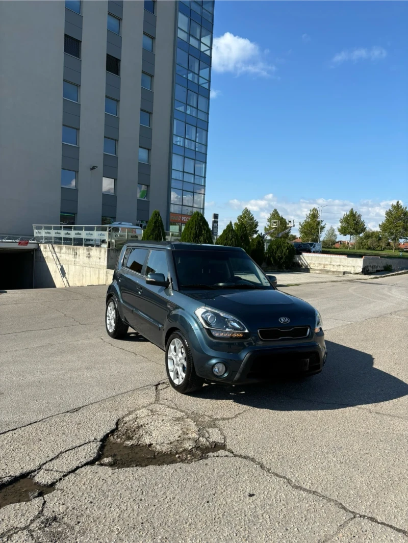 Kia Soul, снимка 8 - Автомобили и джипове - 48034278