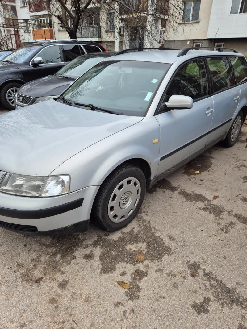 VW Passat, снимка 6 - Автомобили и джипове - 48179095